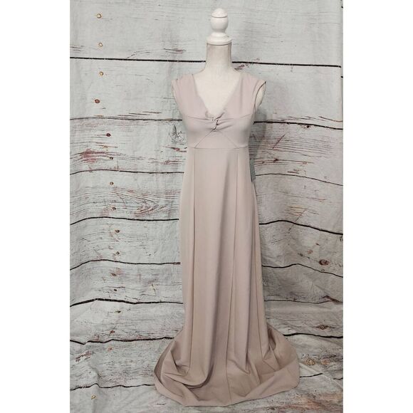 Show Me Your Mumu Zurich Knot Gown in Show Me The Ring Color Size Medium NWT - Picture 2 of 7